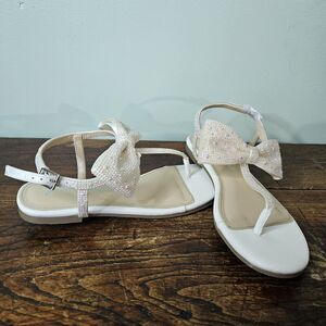 Betsey Johnson Kids Sasha Embellished Thong Ankle Strap Sandels Big Girls Size 4